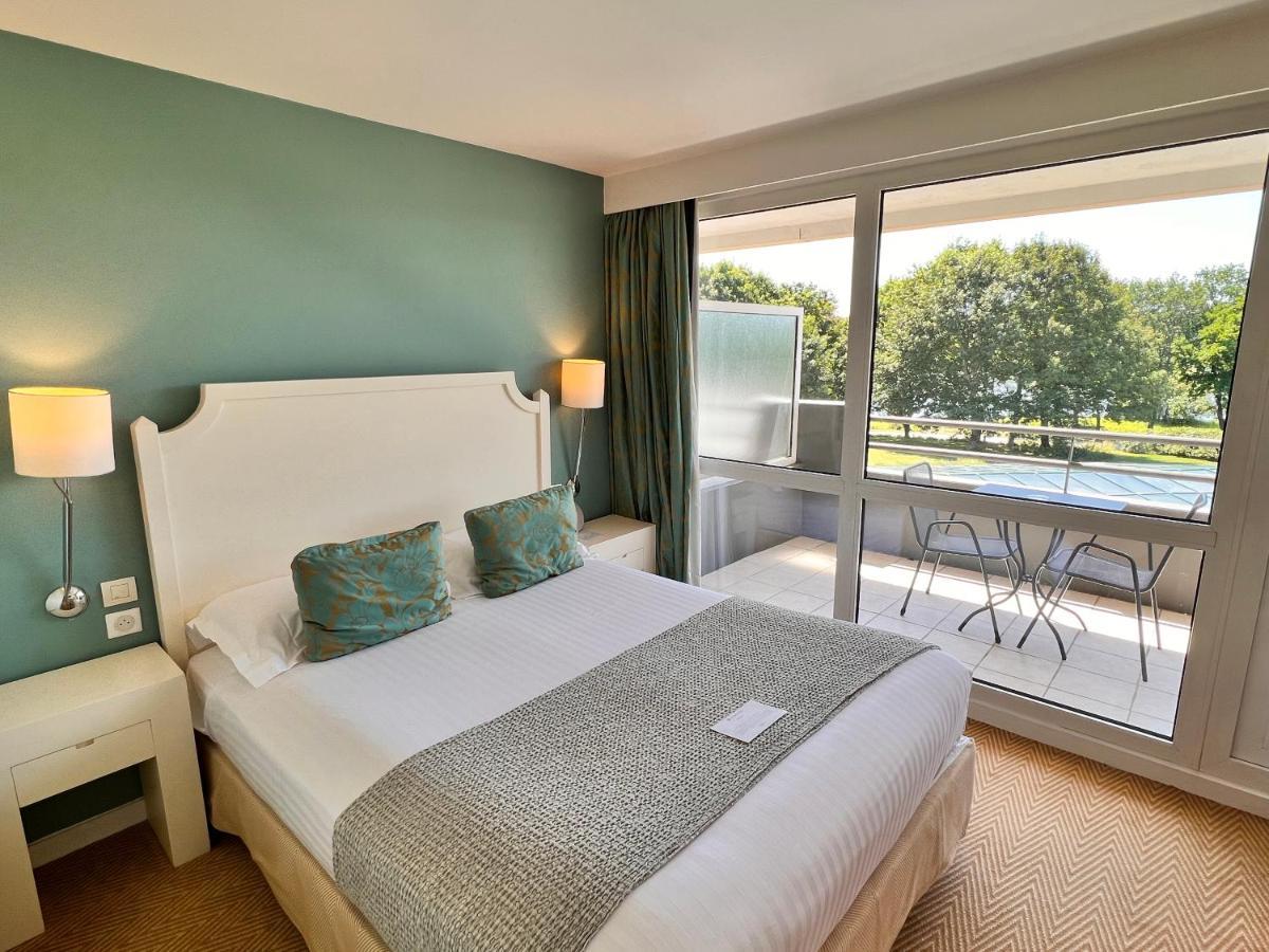Best Western Plus Le Roi Arthur Hotel & Spa Ploërmel エクステリア 写真