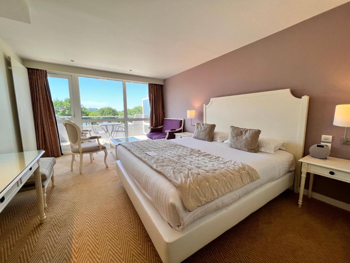 Best Western Plus Le Roi Arthur Hotel & Spa Ploërmel エクステリア 写真